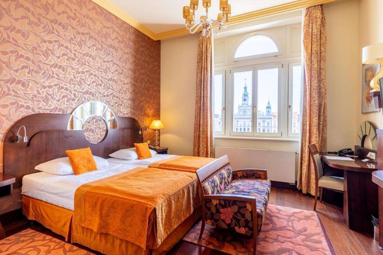 מלון Grandhotel Zvon