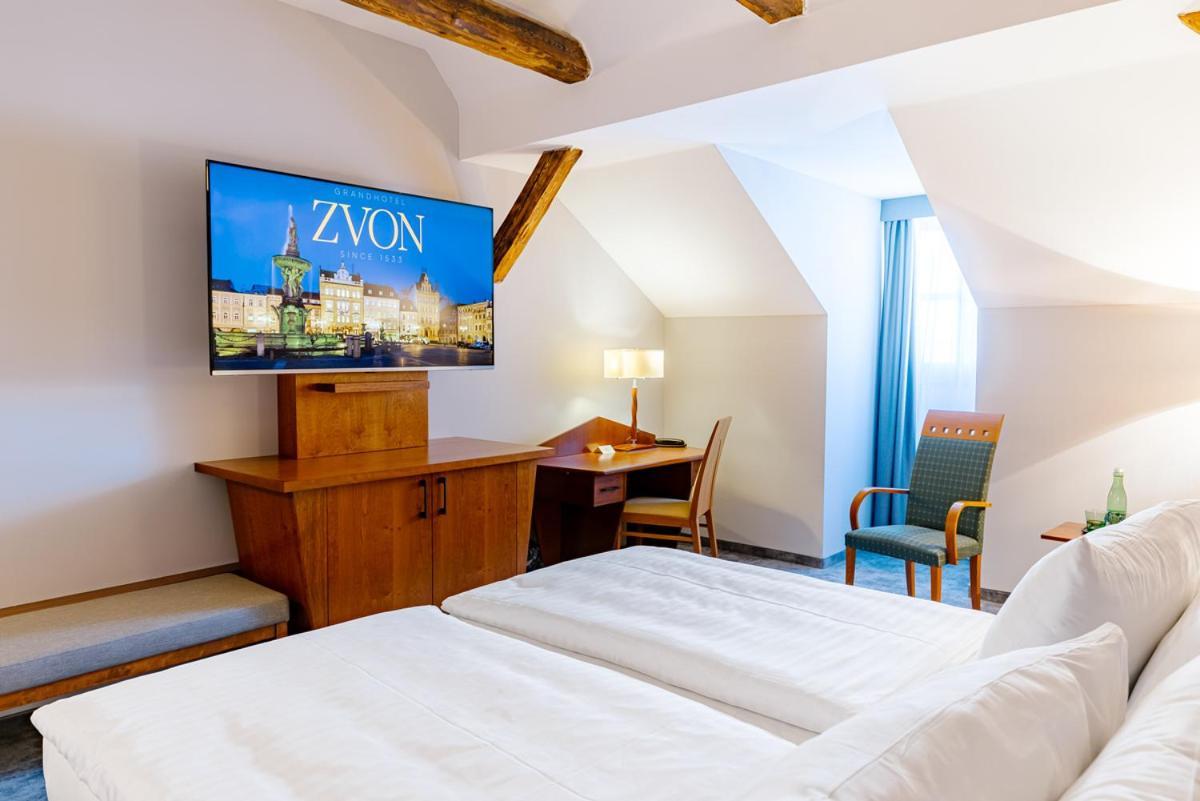 Grandhotel Zvon מלון 4*